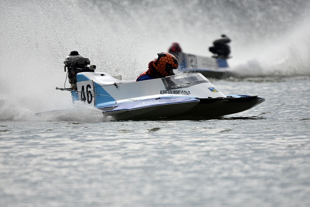 NBA：客场险胜 勇士队107-104活塞队.