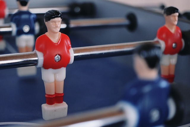 歐冠周最佳進球候選精華：萊奧一條龍、巴雷拉禁區兜射！.