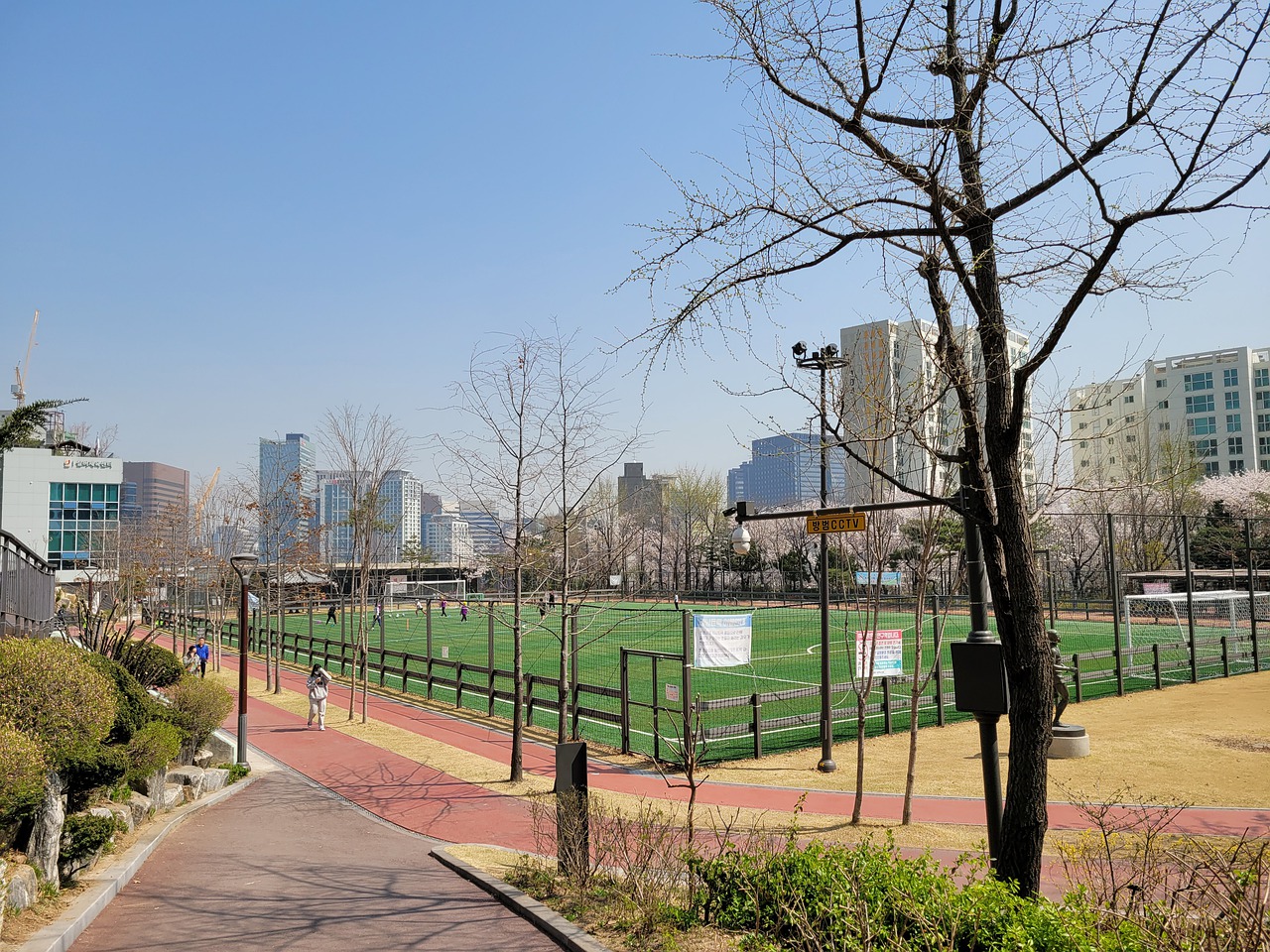 广东库克被替代，爱德华兹需证明实力 - CBA外援注册更新.